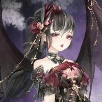 Nữ hoàng(mẹ kế của Fine)