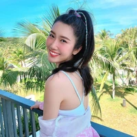 Thúy Ngân(bn Ngọc, ny Vinh)