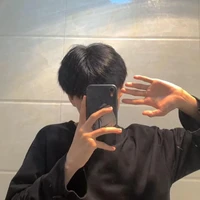 Vương Hoàng Bảo-n9