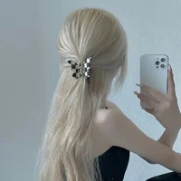 Chu Hoàng Nhân Mã ⟬ Mã Mã_iumoinguoi^^ ⟭