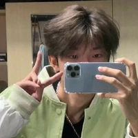 Thiên Tân " bạn nam chính "