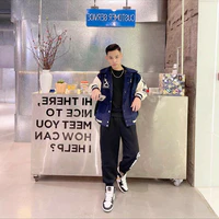 Tấn Lê