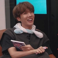 j-hope ( j-hope)