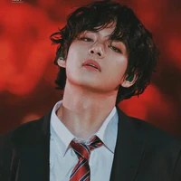 Hắn- Kim Taehyung- Học trưởng