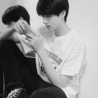 Chu Chí Hâm [ Anh ]