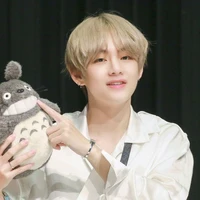 Kim Taehyung-anh nàng