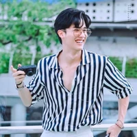 Tay(Đại thiếu gia)