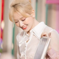 Hari(mẹ Huy)