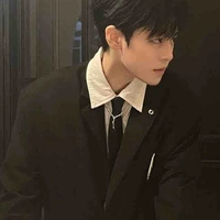 Hồ Nguyễn Ngọc Vinh