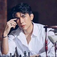 Mew Suppasit