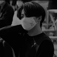 Jeon Jungkook(Cô)