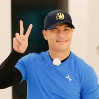 Vinh (Anh trai Huy và Rik)