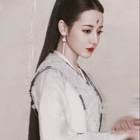 (VTK)nam9_Địch Lệ Nhiệt Ba