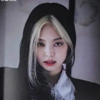 Jennie - chị cậu