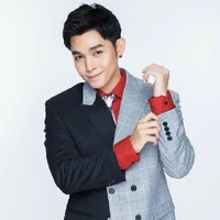 Jun Phạm