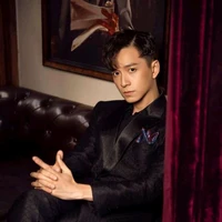 Huy(bạn thân jun)