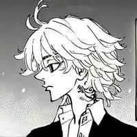 Sano Manjiro ( Mikey )