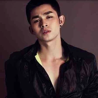 Jun ( bạn ngân)
