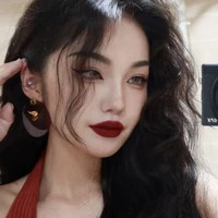 Mai Hà Nhi chịnu9