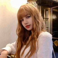 Lisa ( Ny RoSe ) 