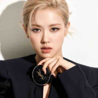 PARK CHAEYOUNG(cô)