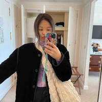 KIM JENNIE