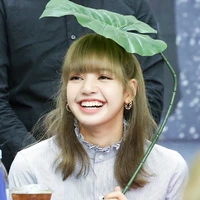Nhóm Lucy
