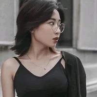 Hana ( Em Gái Huy )