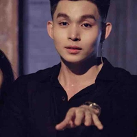 Jun Phạm(em Karik bạn thân Ngọc)