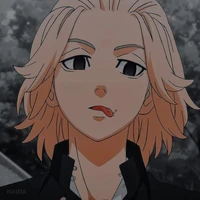 Sano Manjiro ( Mikey )