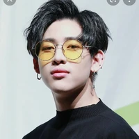 Jeon Bam Bam : anh trai cả của y