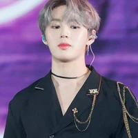 Kang Jungwoon : anh trai của Daniel