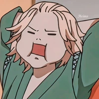 mikey (bé mai)
