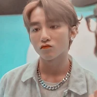 Tùng