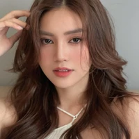 Lan Ngọc (Chị Thúy Ngân)