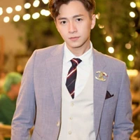 Ngô Kiến Huy (Anh Jun Phạm)