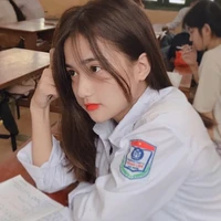 Hoàng Thùy Anh
