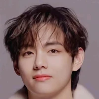 Kim Taehuyng(ny JungKook)