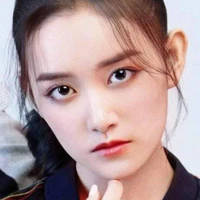 YY