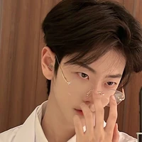 Hàn Nguyệt Sư Tử_25 tuổi