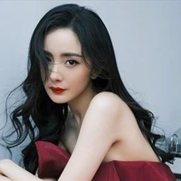 Dương Mịch( mama các anh Lục thiếu)