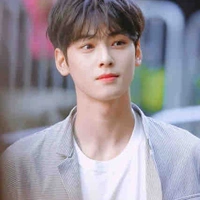 Nhật Tuấn