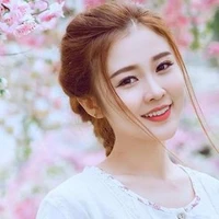 Ribi Sachi (hiệu trưởng)