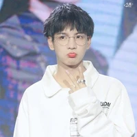 Trịnh Phồn Tinh