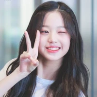 Hoàng Nhật Thư