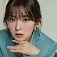Bae Joo-hyun ( Irene )