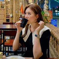 Mẹ Của Vinh Và Ngọc ( Hari )