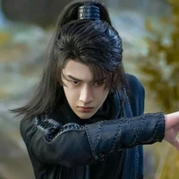 Tạ Doãn