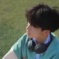 Lăng Kim Ngưu - Tau_Lăng