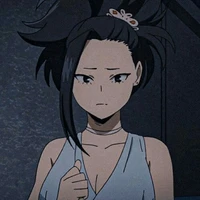 yaoyorozu momo